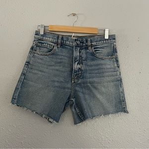 NWT Faherty Sunwashed Denim Shorts SIZE 27